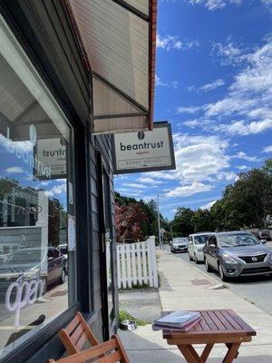 Front of the shop, with the sign clearly shown.