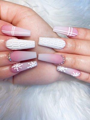 Ombré nails design