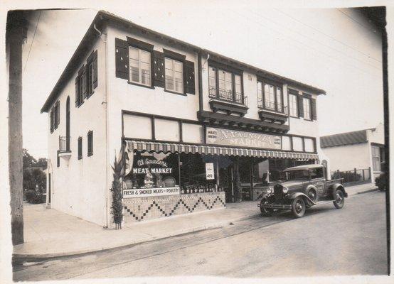 Valnizza's ca. 1922
 Courtesy of Kellye Valnizza