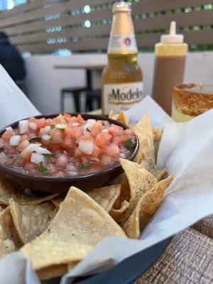 Pico de Gallo and Chips