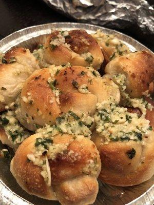 Garlic knots