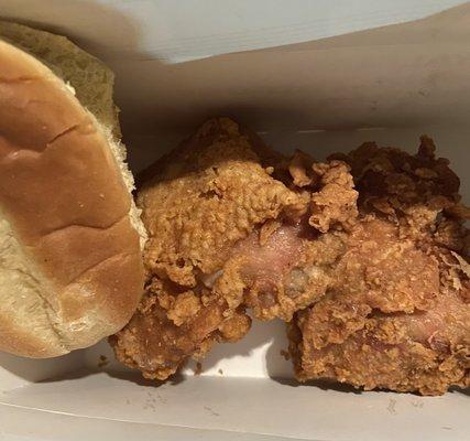 Fried thighs and dinner roll