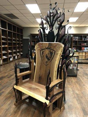 The Iron Lion Throne!