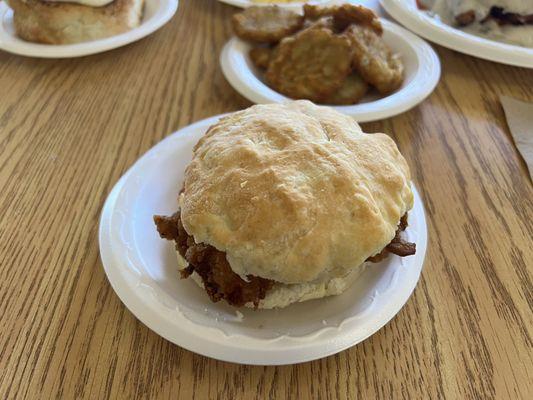 Spicy chicken biscuit