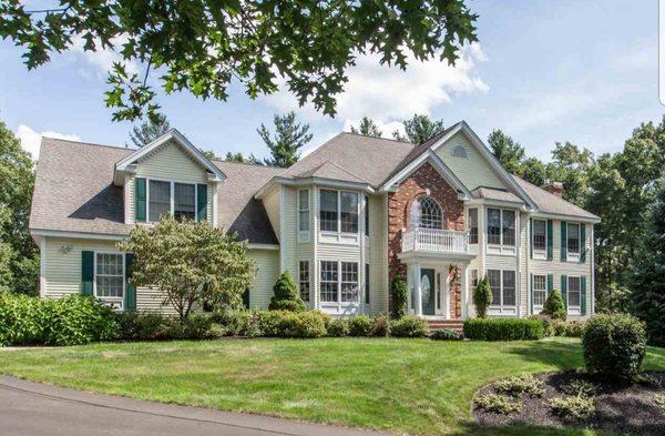 Wonderful home in Hudson NH