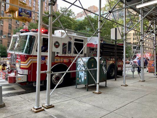 It was a busy morning in the hood for FDNY. 08/14/24