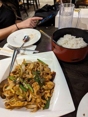 Spicy garlic chicken and white rice