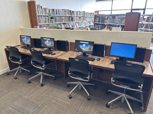 Four Internet accessing computer stations