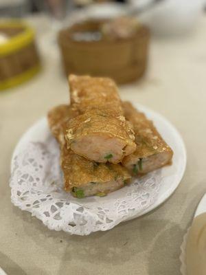 Bean curd skin with shrimp