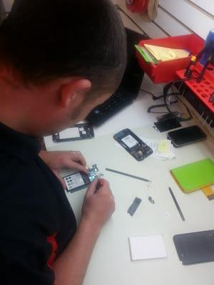 iphone repair strongsville