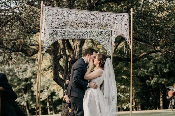 Arched Chrysanthemum Chuppah (Freestanding) Rental: $645