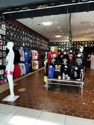 Inside the store iCustom