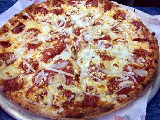 Kittery Pizza -- pepperoni, onion & feta