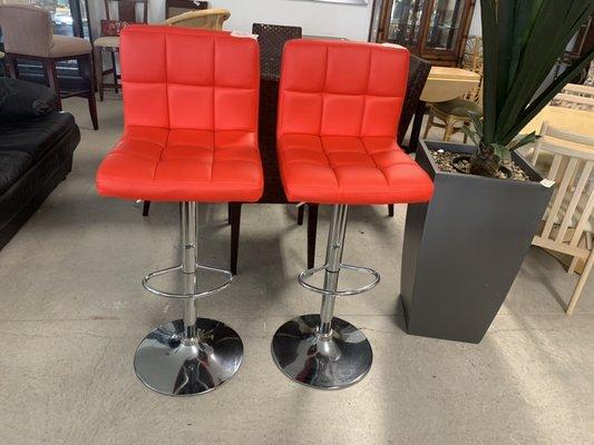 Adjustable stools