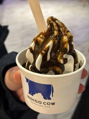 Regular milk soft serve with Hojicha syrup