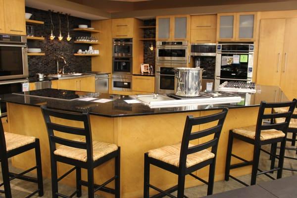 Live kitchen features GE Monogram, Thermador, Jenn-Air, Wolf, Dacor and Scotsman.