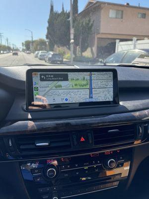 Apple CarPlay screen installed