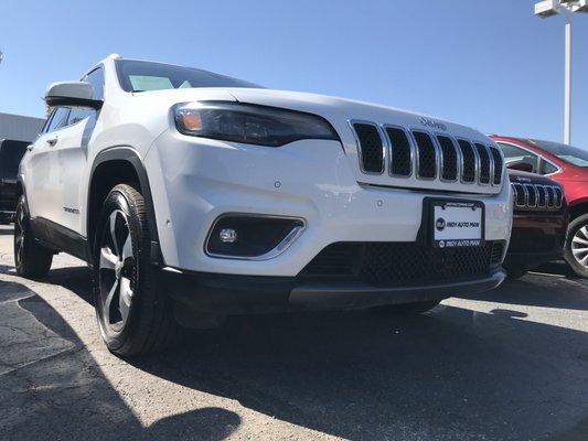 White Jeep - reliable AWD SUV