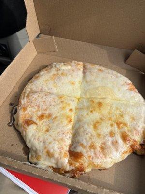 Queso pizza