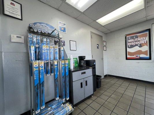 Wiper Blades/Waiting Area