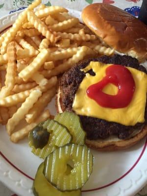 Cheese Burger & Fries....yummy!