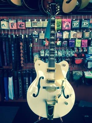 Sweet Gretsch hollowbody!!