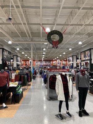 DICK'S Sporting Goods