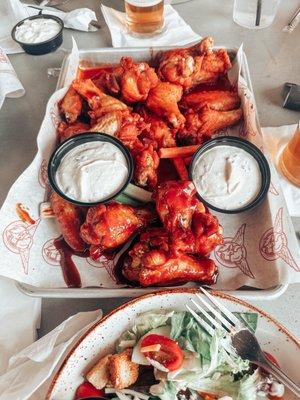 Wings + House Side Salad