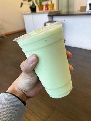 Honeydew Smoothie (TikTok: @justandyvu)