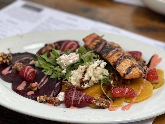 Roast Beets Salad with Salmon