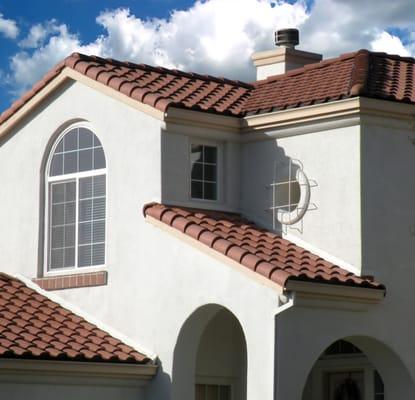 Curved concrete tile roof