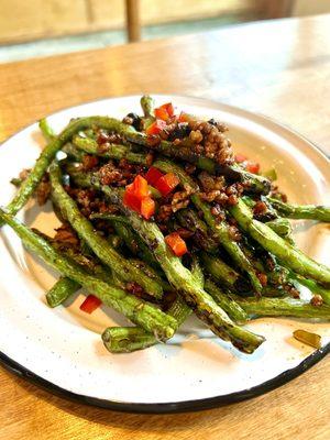 Wok smoked green beans