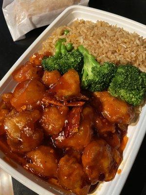 L27. General Tso's Chicken Combo