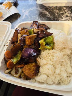 Lunch special - Eggplant and tofu with steamed rice