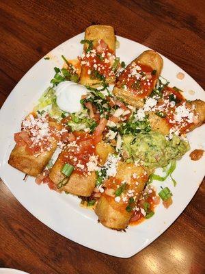 Taquitos ranchero - flavorful & right amount of crisp while chicken is not dry