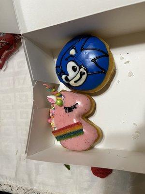 Character donuts