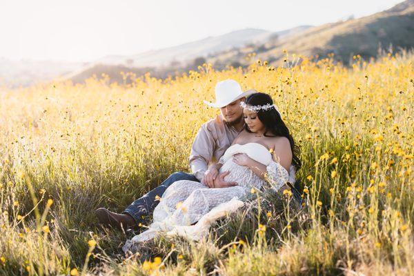 Maternity Photography in wildflowers