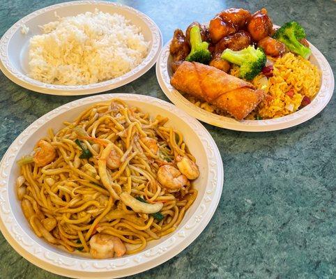 white rice, General Tso's chicken , shrimp lomein (12/30/23)