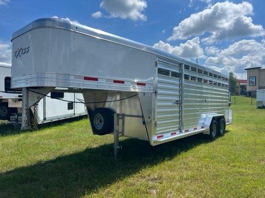 Stock and stock combo trailers