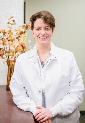 Emily E. Hahn, DMD
Periodontist in Worcester, MA