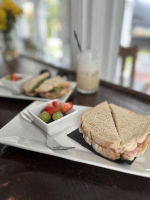 Gouda ham sandwich  and fruit