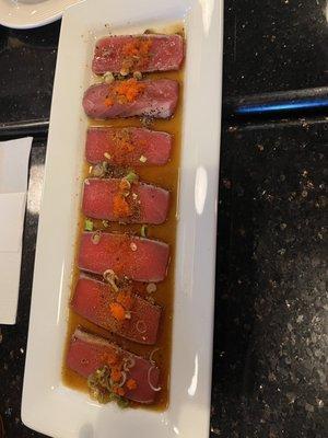 Tuna appetizer from the chef!