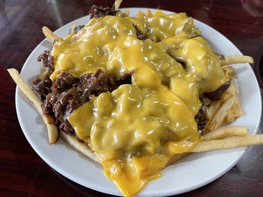 Roast beef gravy fries