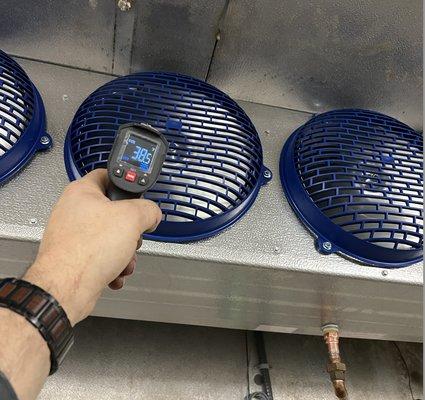 Walk in cooler installation in San Jose Commercial refrigeration