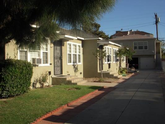 Glendale Triplex Cottages