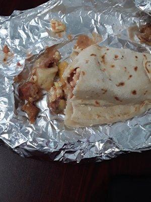 Definitely a great place to grab homemade breakfast tacos at a reasonable price as valued. Filling and nicely proportioned tacos.