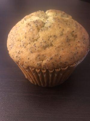 Lemon poppyseed muffin