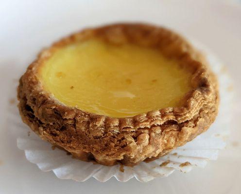 the BEST egg tarts, better than Golden Gate Bakery imo