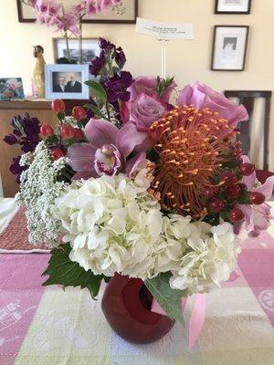 Mother's Day Flowers front (Deluxe)