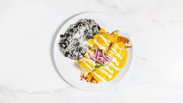 Aji de gallina enchiladas